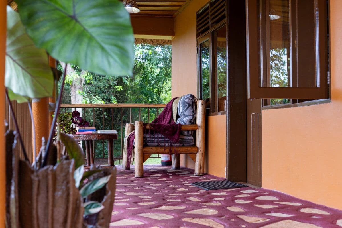 Chimpanzee Forest Lodge — image 2