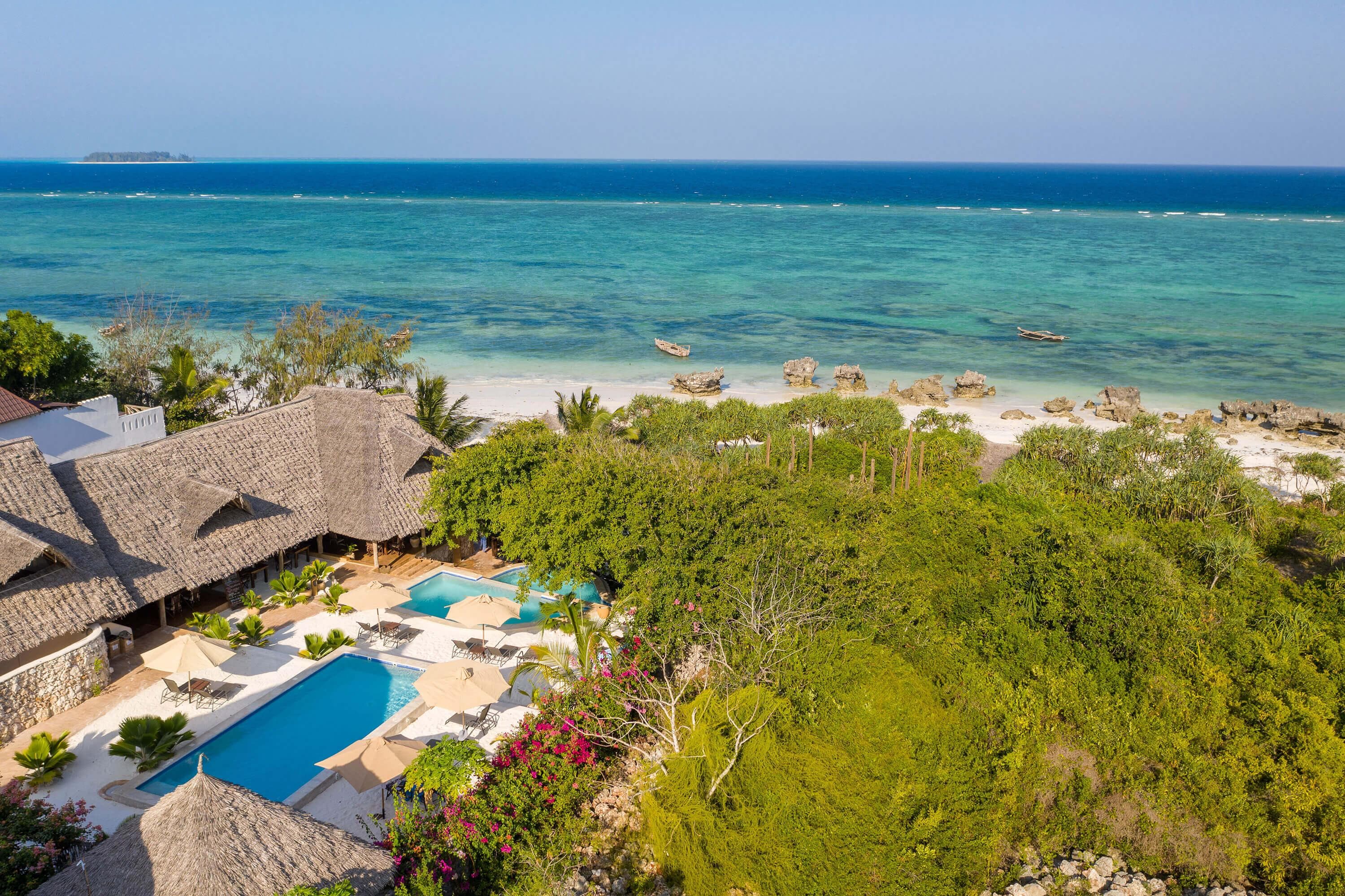 Sunshine Azure Hotel — image 3