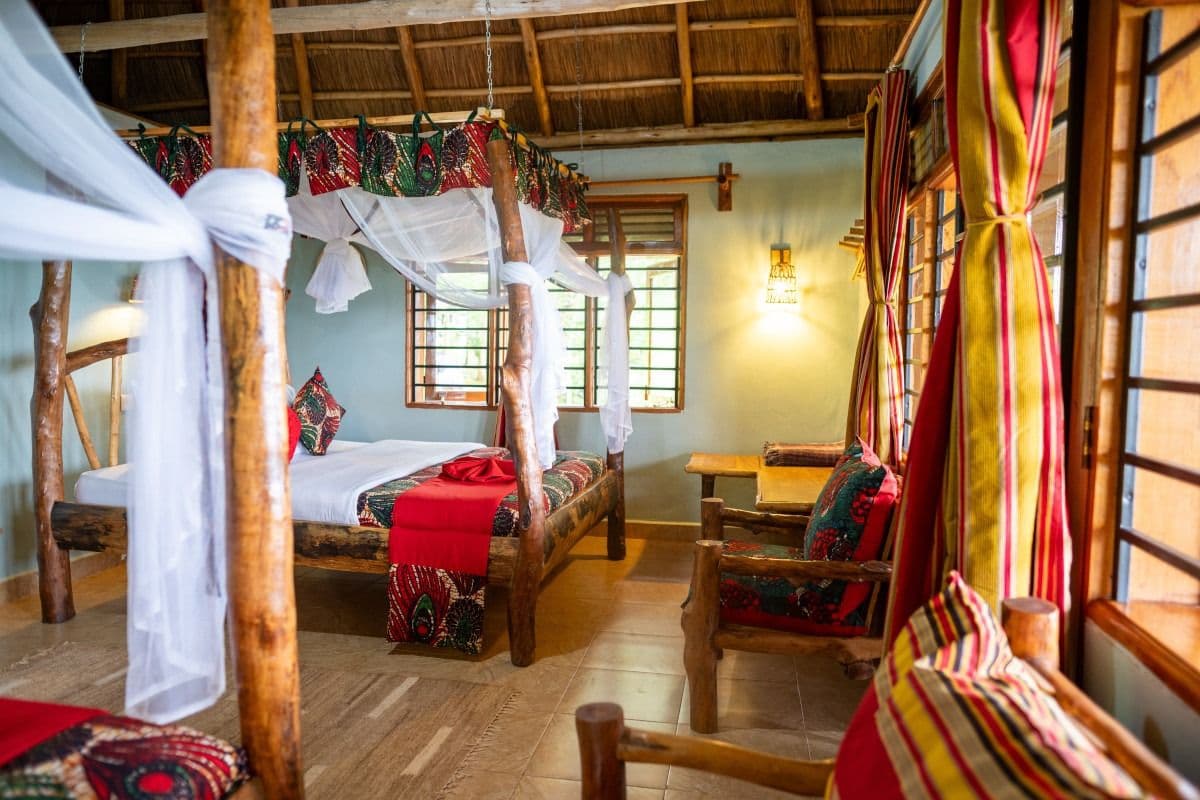 Chimpanzee Forest Lodge — image 1